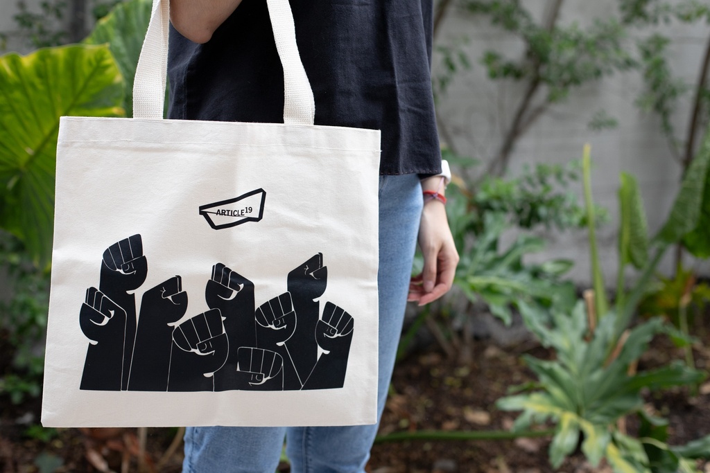 Protest Tote bag